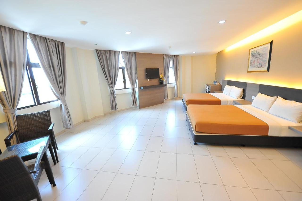 Hotel Suria Malaqa Malacca Kültér fotó