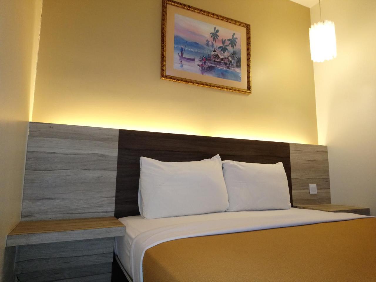 Hotel Suria Malaqa Malacca Kültér fotó